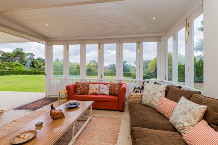5 Bedroom Property for Sale in Constantia Western Cape